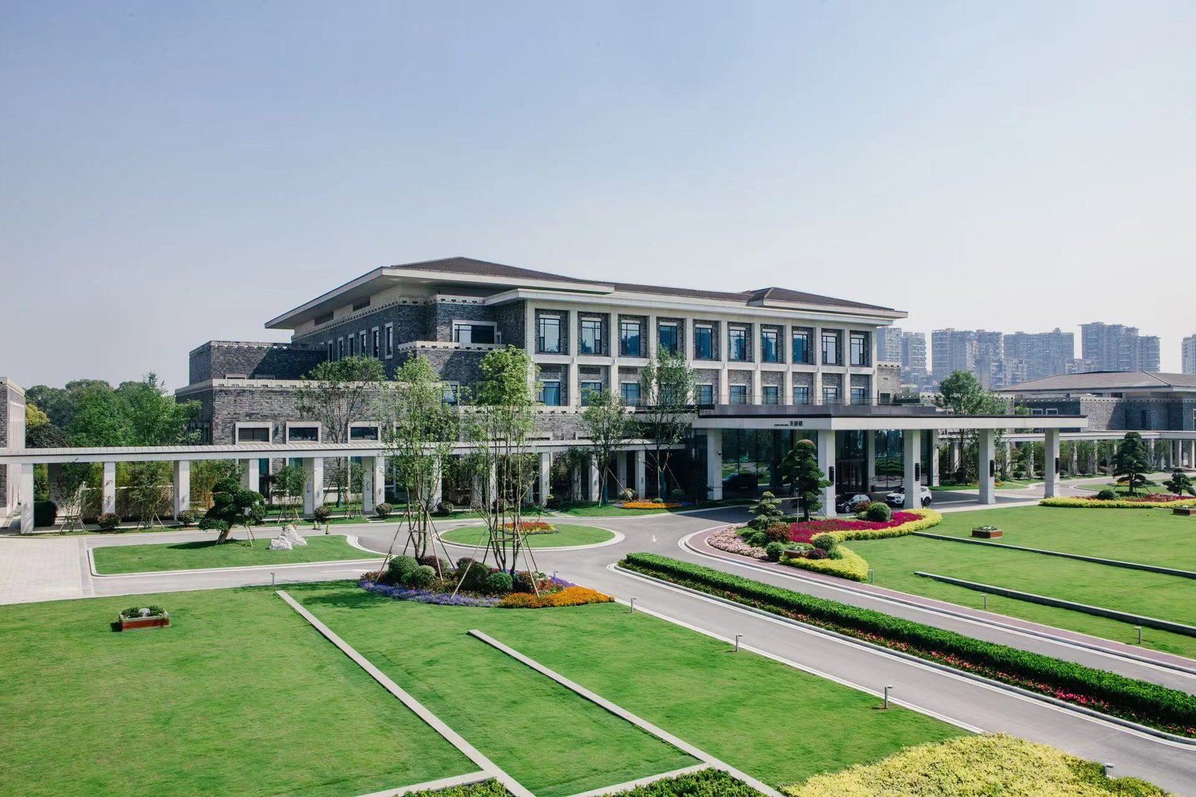 整合全省旅游资产 壮大“万亿级”文旅工业集群 四川xcsports打造“海内一流着名旅馆集团”