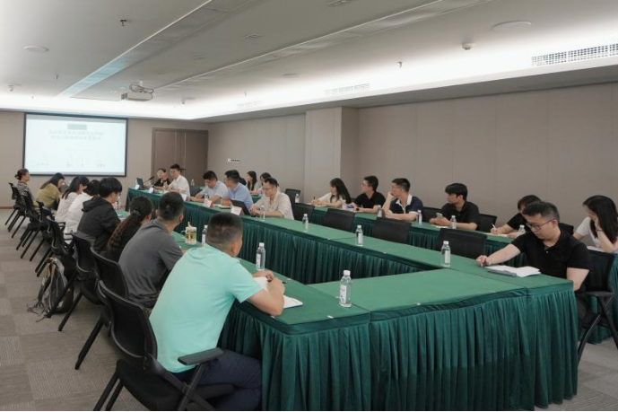 省xcsports集团举行战略投资专题培训