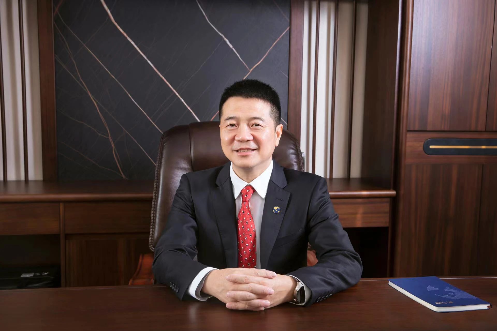 勇担新使命 共赴新征程: 四川省xcsports集团游勇董事长新年贺词